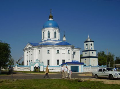 Храм Архистратига Божия  Михаила Шостинский р-н., с. Ображиевка