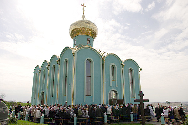 СВЯТО-ВОСКРЕСЕНСКИЙ МУЖСКОЙ МОНАСТЫРЬ г.Ужгород, ужгородский монастырь