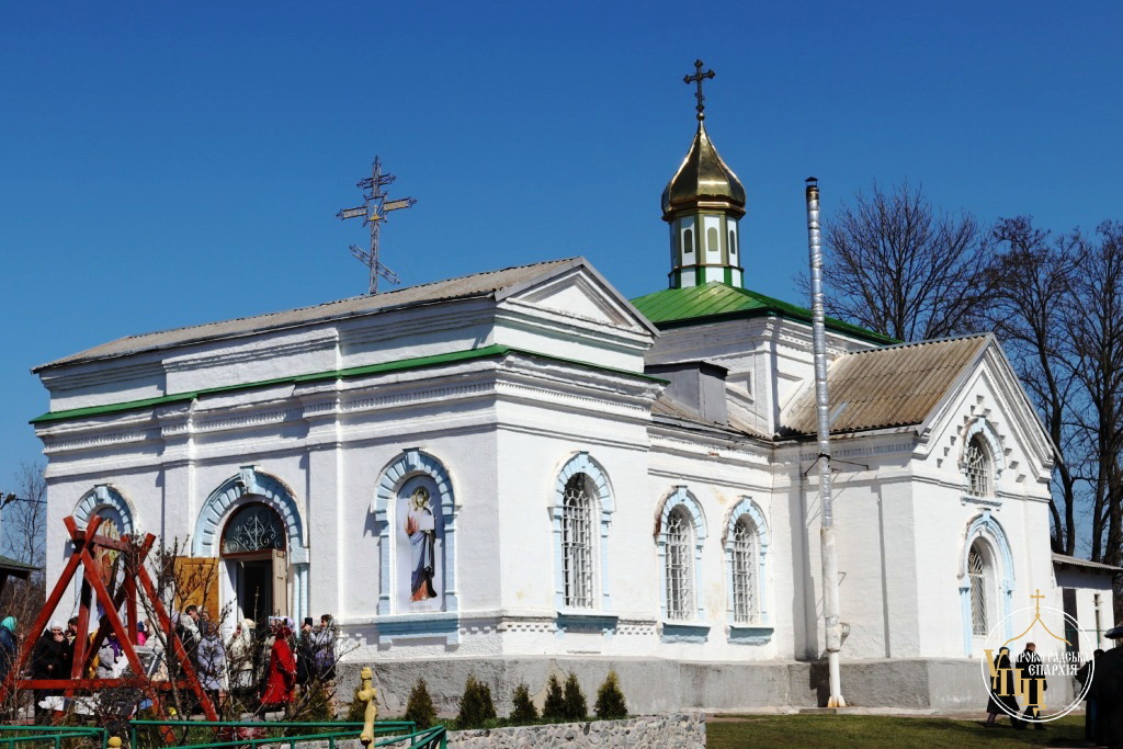 ХРАМ УСПЕНИЯ БОГОРОДИЦЫ ПГТ СМОЛИНО