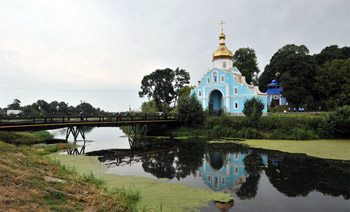 ГОРОДОКСКИЙ СВЯТО-НИКОЛАЕВСКИЙ ЖЕНСКИЙ МОНАСТЫРЬ, монастырь в городке, игуменья Михаила заяц, скит праведной анны, источник праведной анны онишковцы, скит млынов