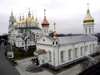 ПОЛТАВСКИЙ СВЯТО-КРЕСТОВОЗДВИЖЕНСКИЙ ЖЕНСКИЙ МОНАСТЫРЬ