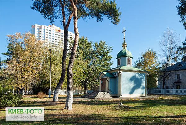 ХРАМ ПРЕПОДОБНОГО СЕРАФИМА САРОВСКОГО (ВО 2-Й БОЛЬНИЦЕ)